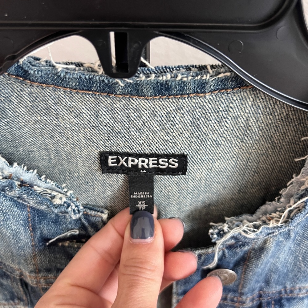 Express Denim Jacket - Picture 4 of 4